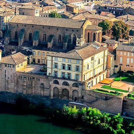Maison Familiale - Menage, Serviettes, Draps Inclus Gaillac Dış mekan fotoğraf